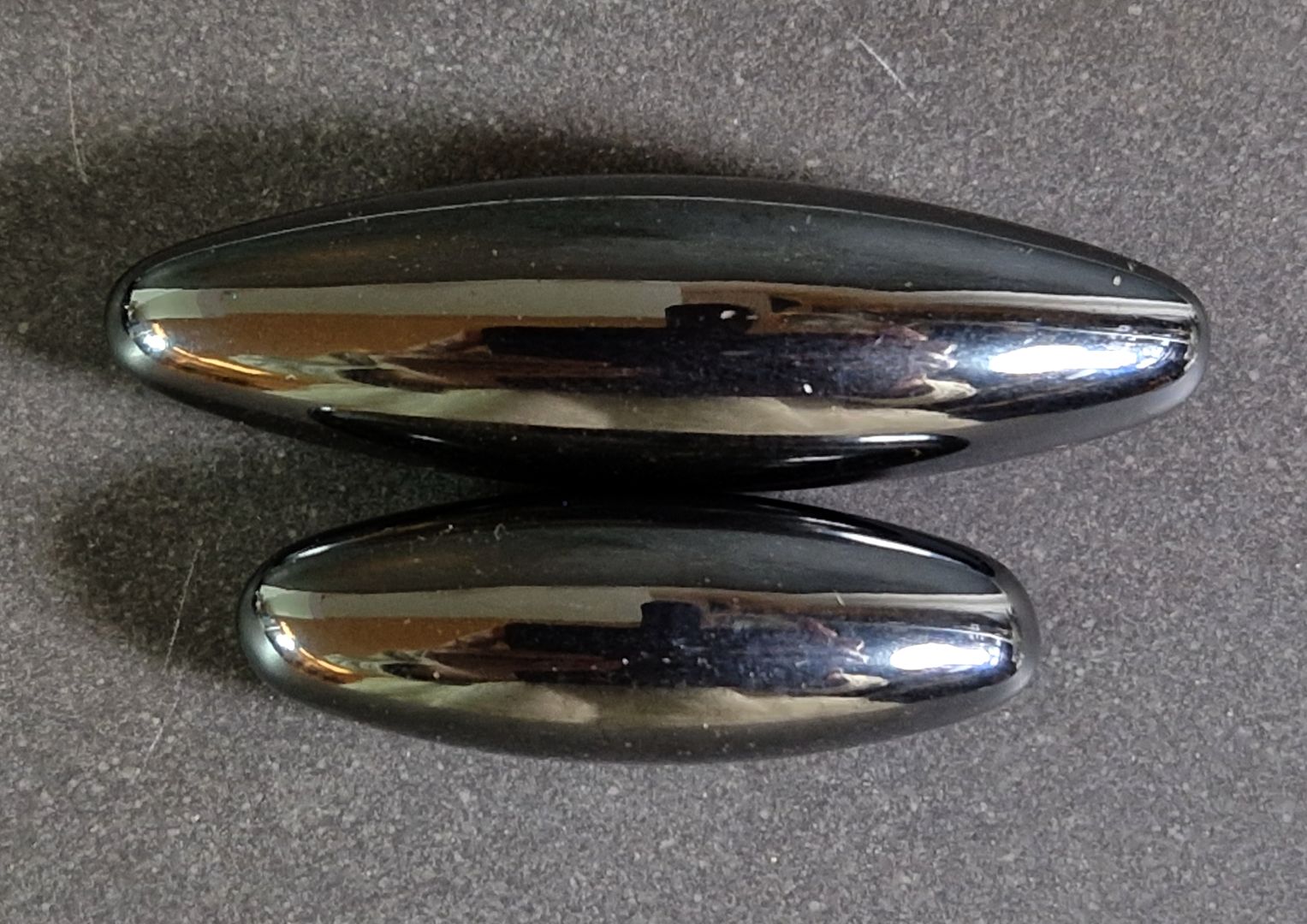 Magnetisk Hematit, Mandel form 