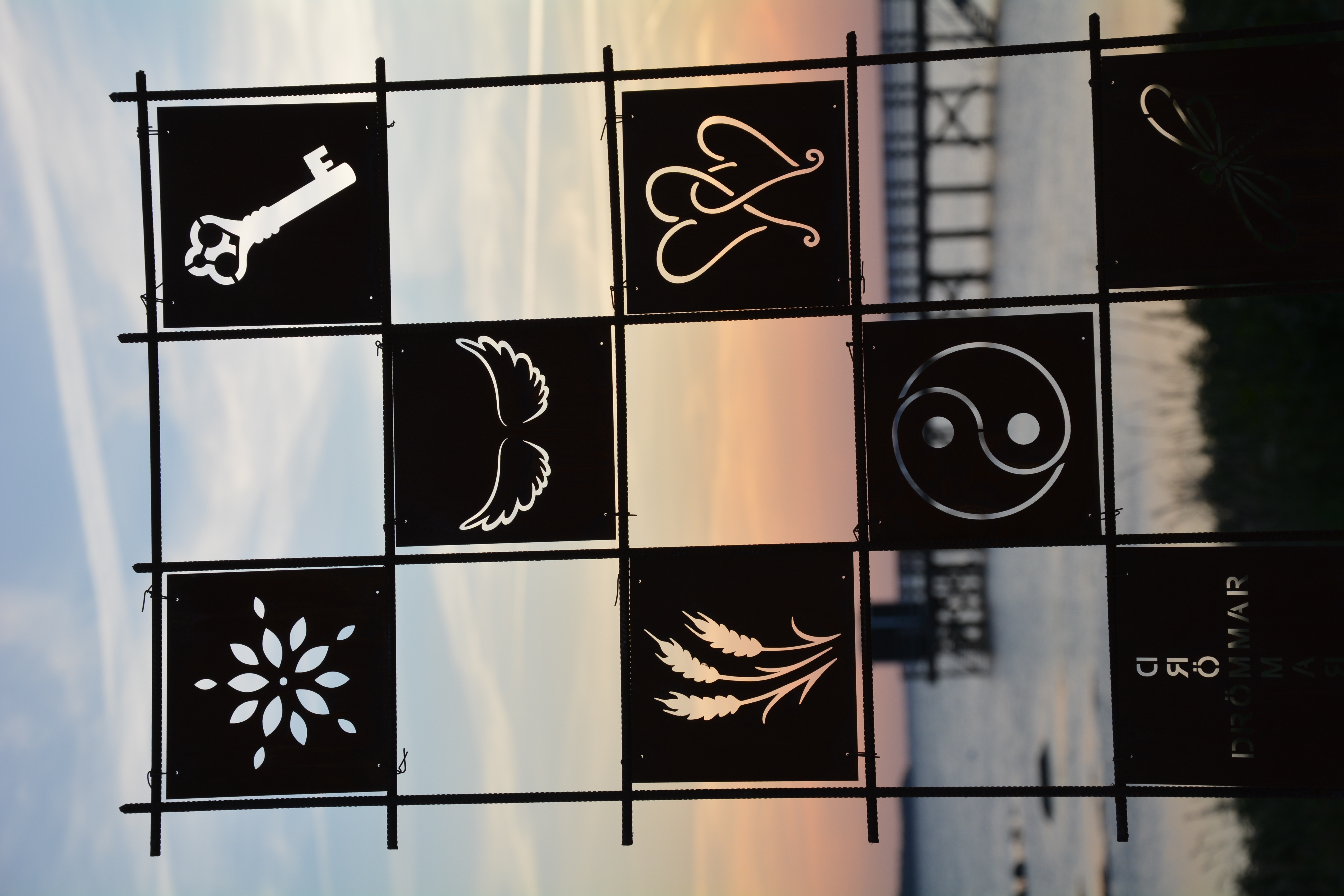 Rostig skylt till armeringsnät BLOMSTERSTJÄRNA 14 cm