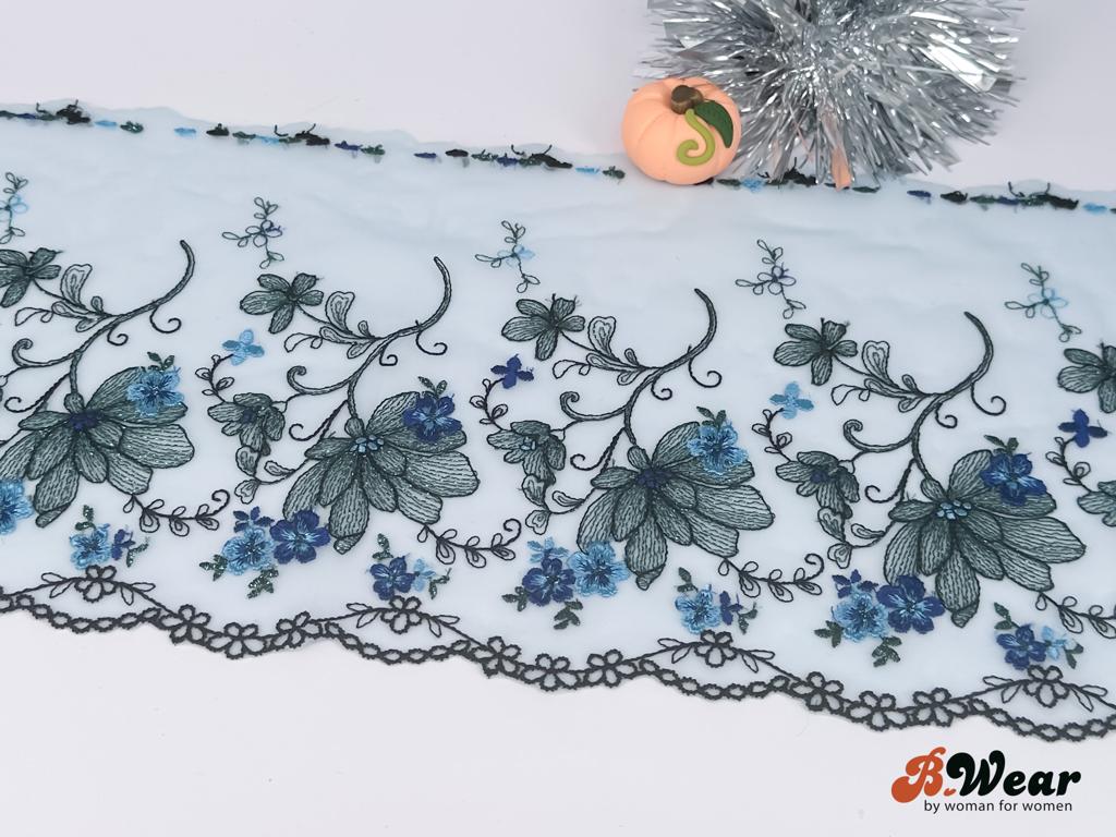 Beautiful blue non-stretch lace - 20 cm - 4