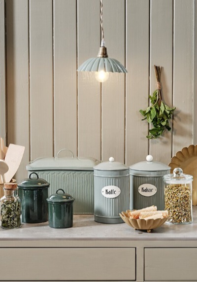 Tin with lid for biscuits - Green - 2