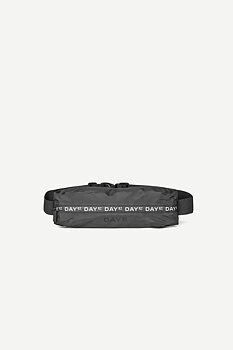 DAY ET Gw re-taped runners L