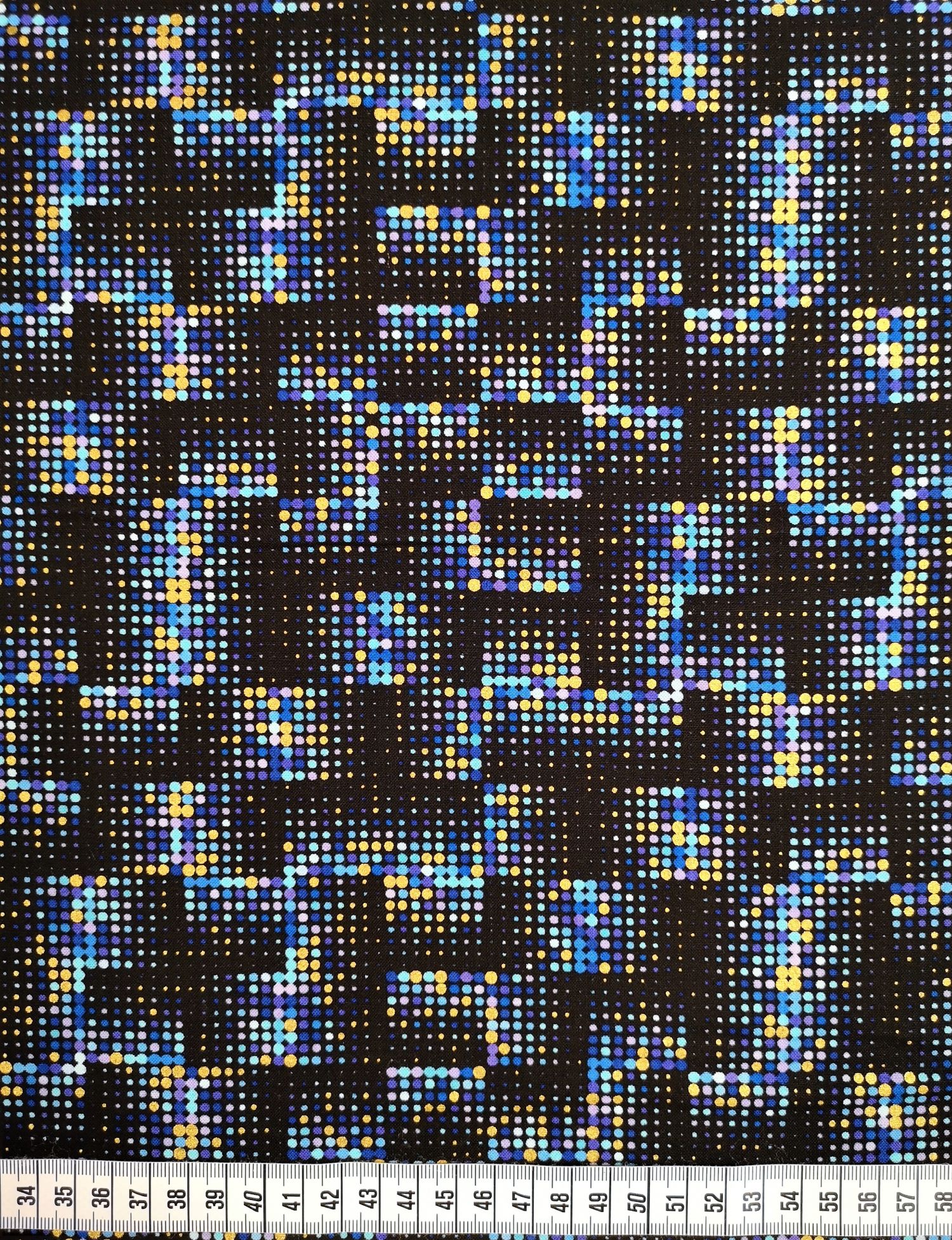 Metallic Geo Dot
