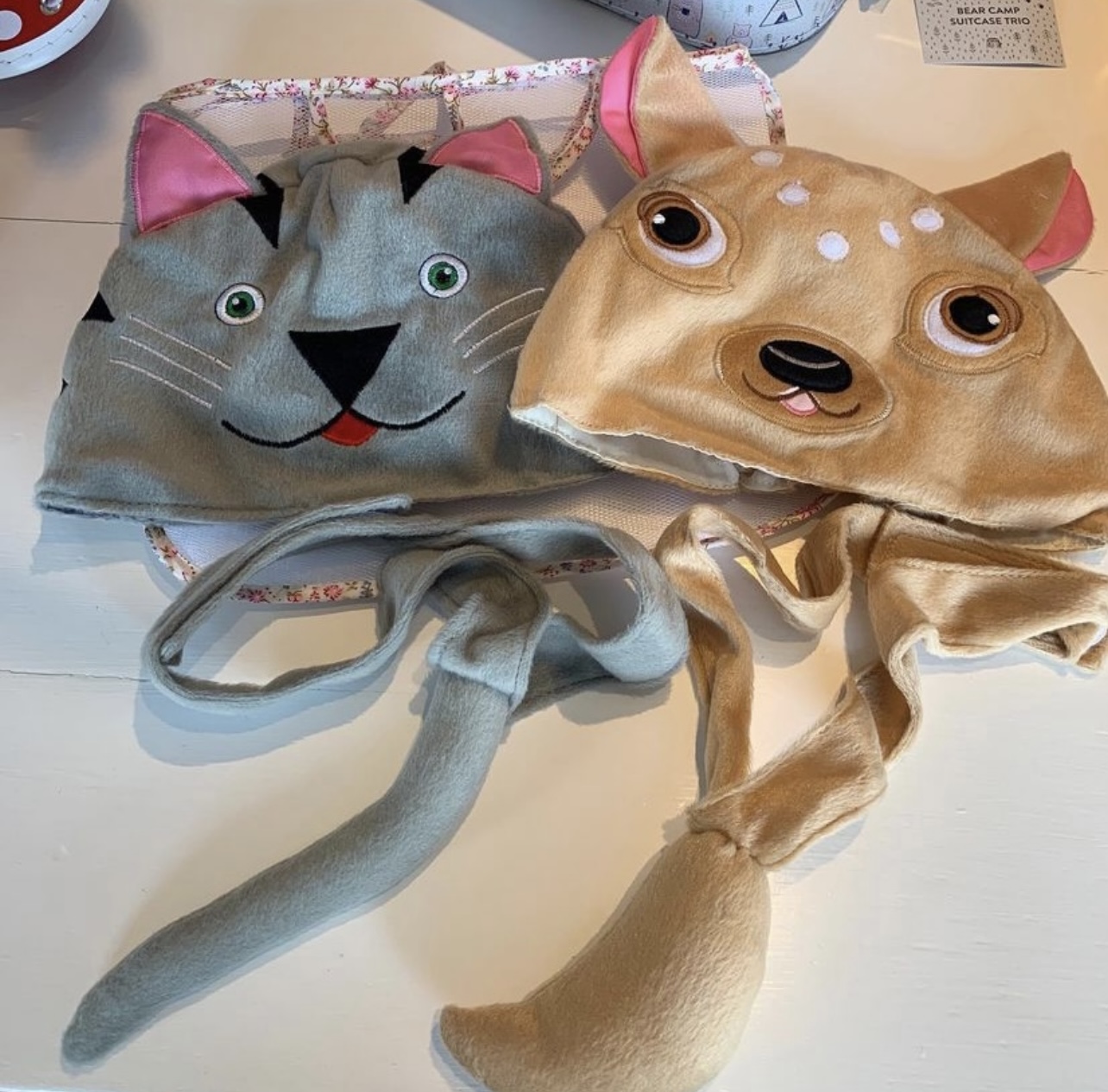 Djurmössa och svans, Bambi