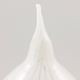 Oiva Toikka (Pro Arte 1988) White Onion Sculpture 22 cm