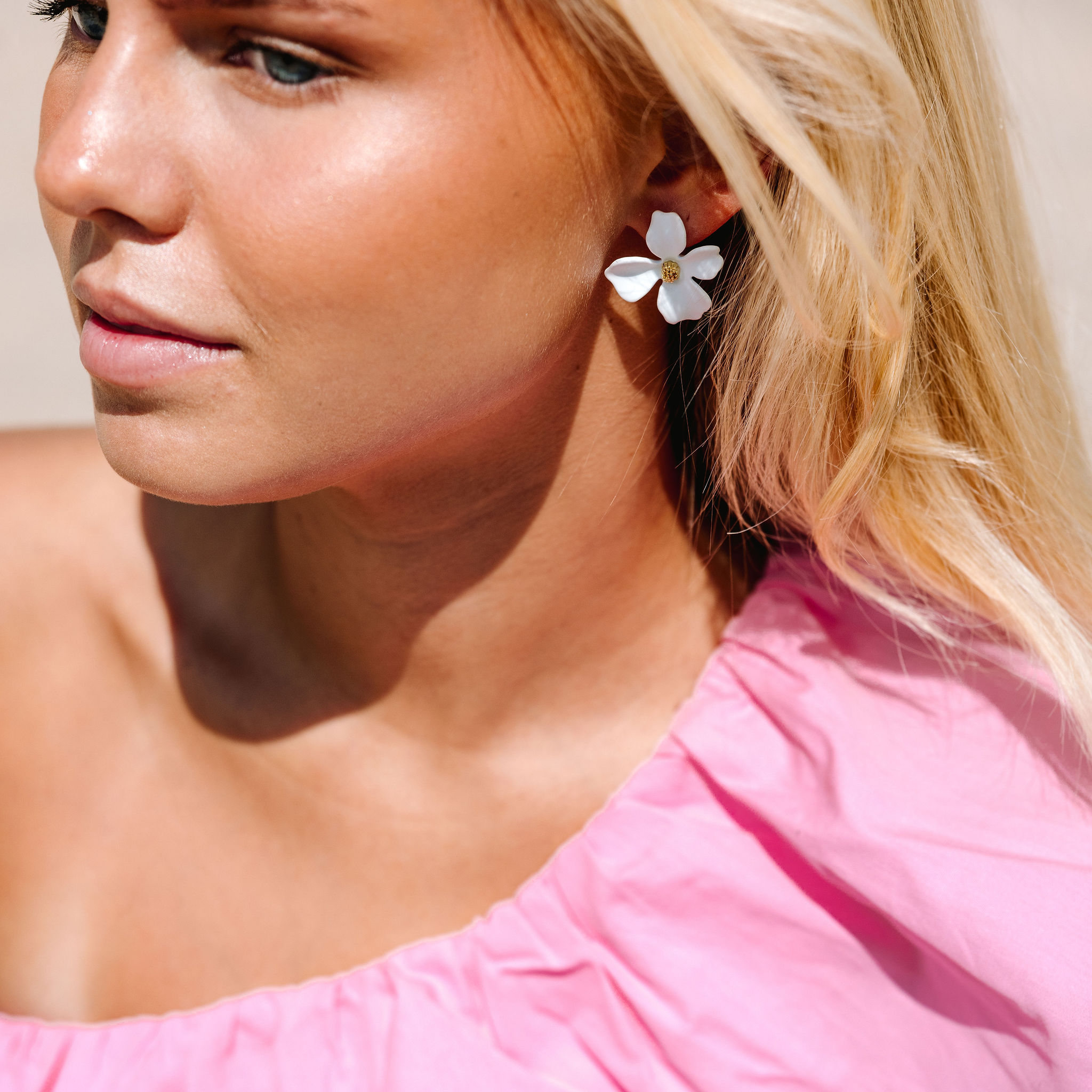 Lilly flower earring, white - 7
