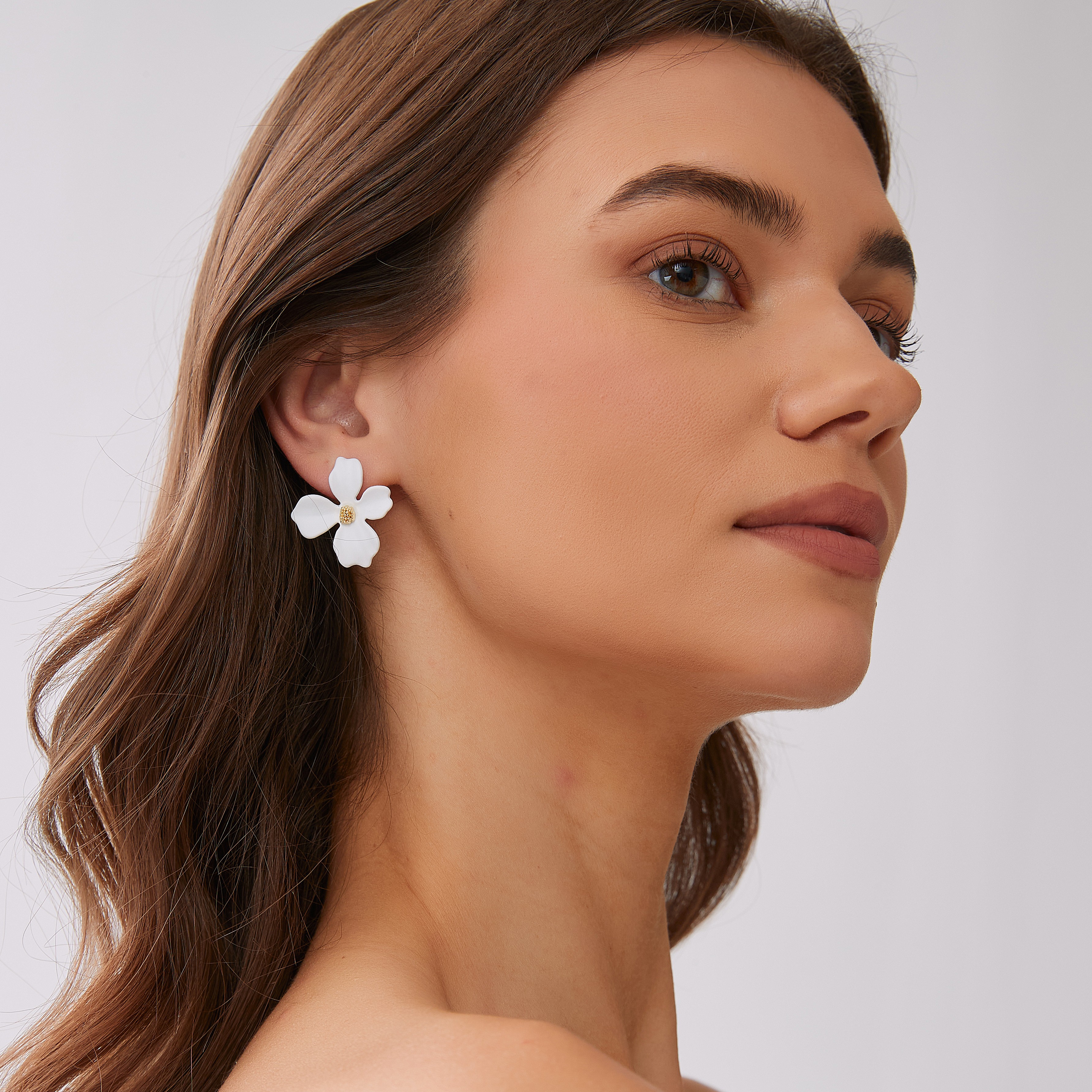 Lilly flower earring, white - 4