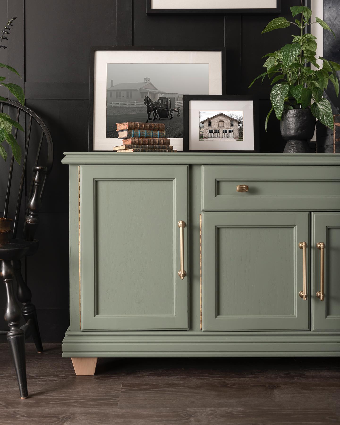 Fusion Mineral Paint Carriage House  - 6