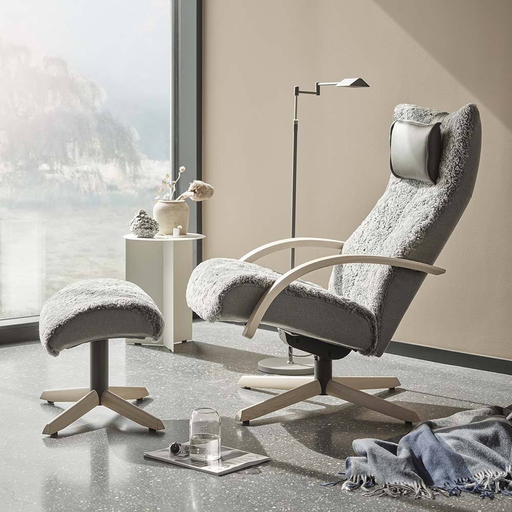 Delta Motion Wood Armchair incl. Footstool - Sheepskin - Package price - Brunstad - 5