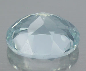 2.40 ct very nice oval cut natural aquamarine gemstone - 3
