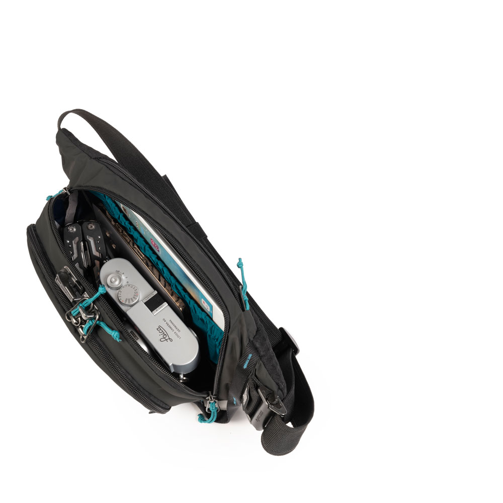 Stöldsäker höftväska - PACSAFE ECO Anti-Theft Econyl Waist Pack Black - 5
