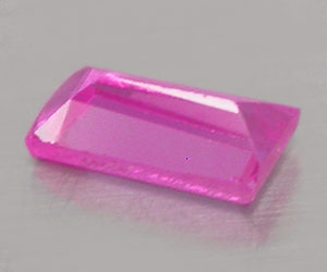 Piedra preciosa de espinela roja natural de corte elegante raro - 2