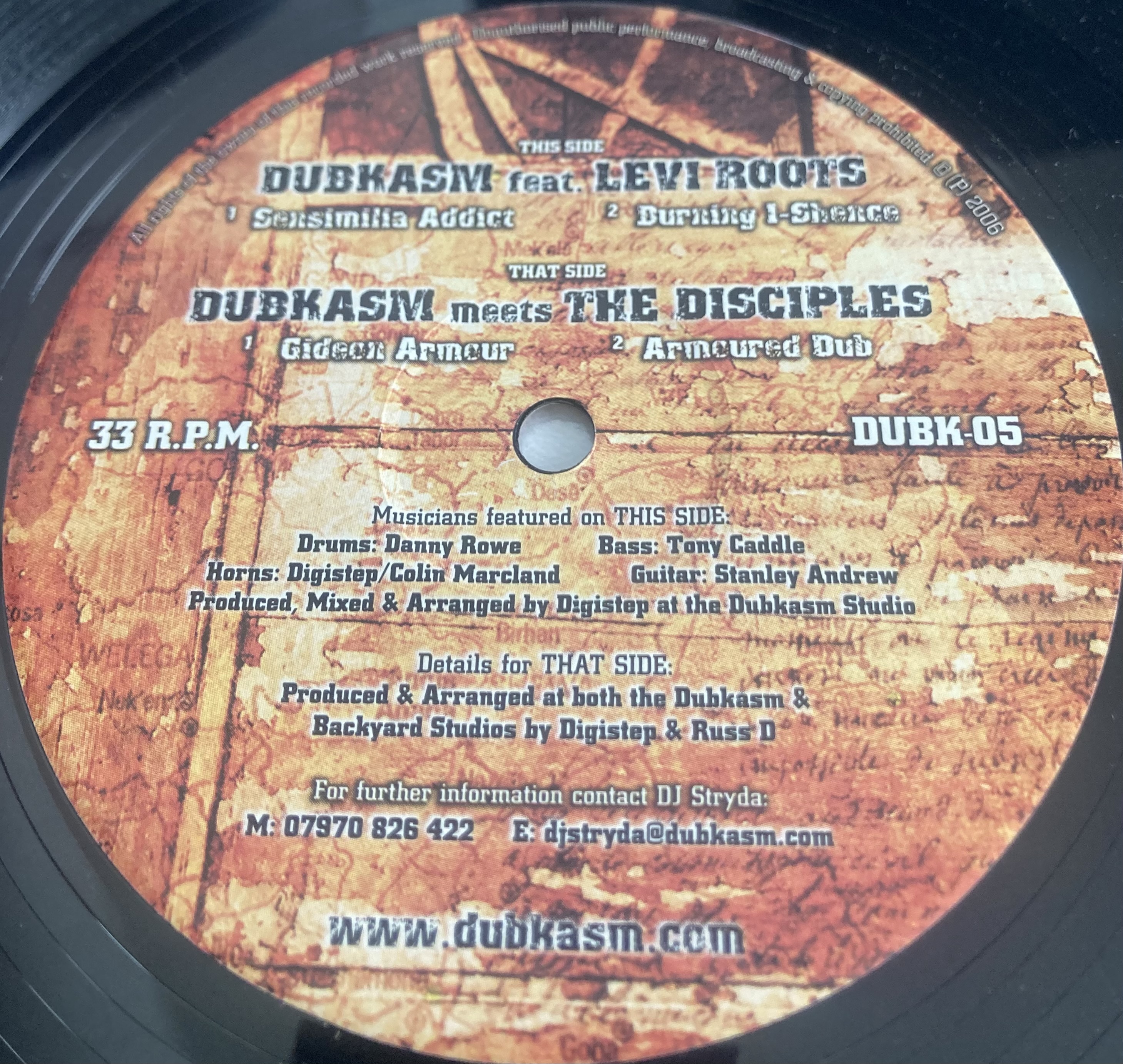 Dubkasm Feat Levi Roots - Sensimilia Addict