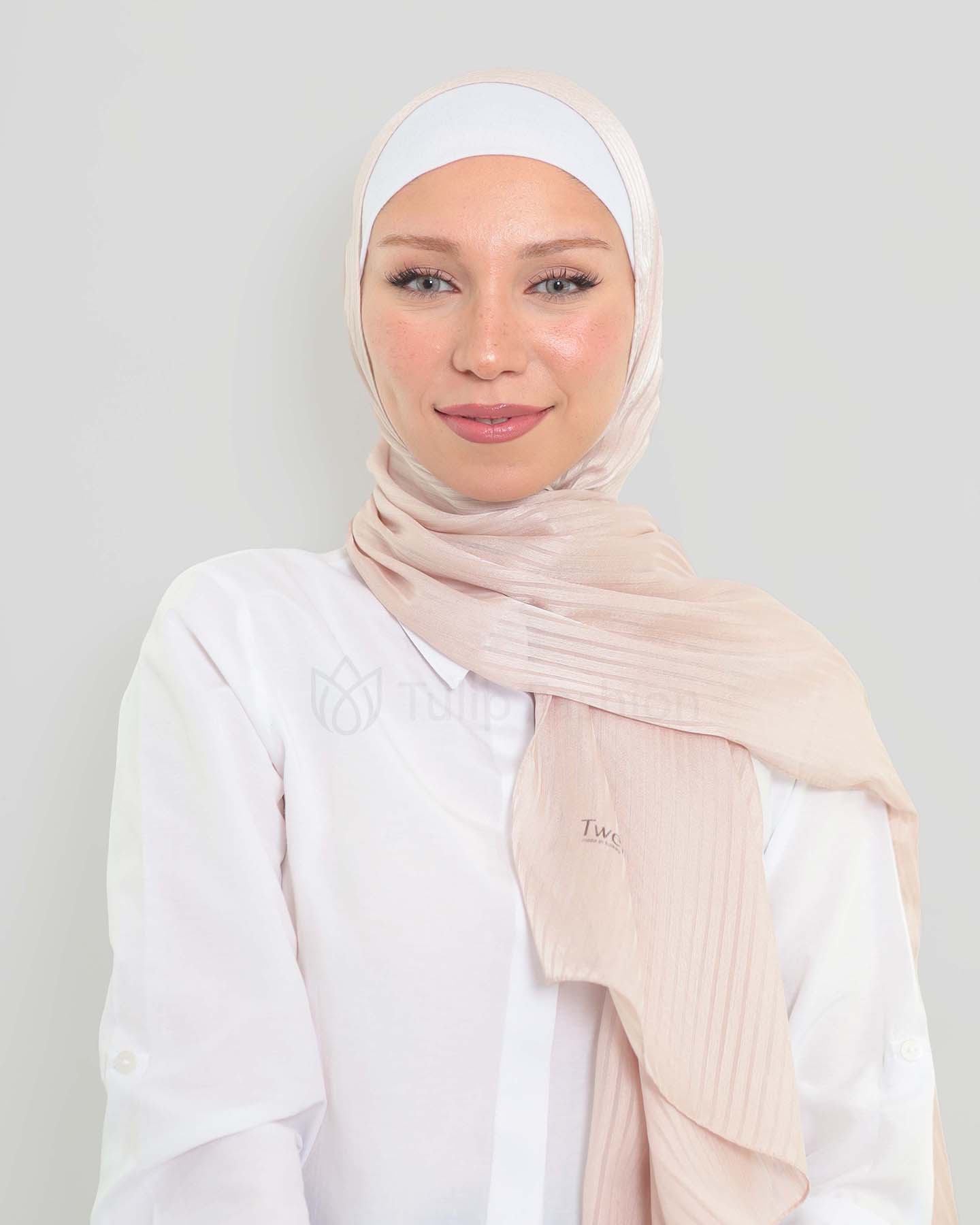 Hijab - Satin striped - Powder pink