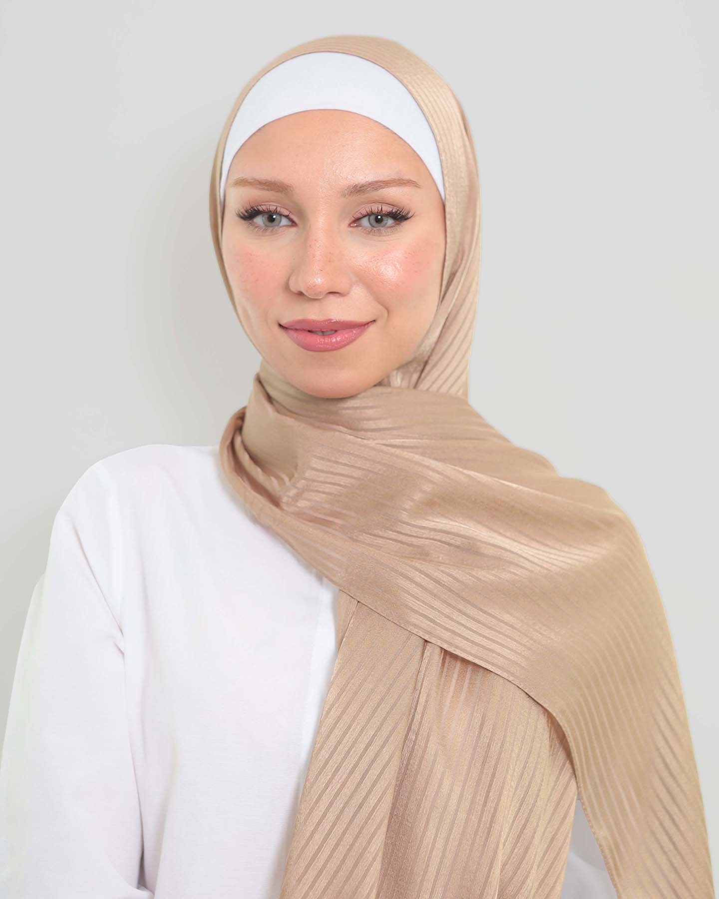 Hijab - Satin striped - Nude beige - 2
