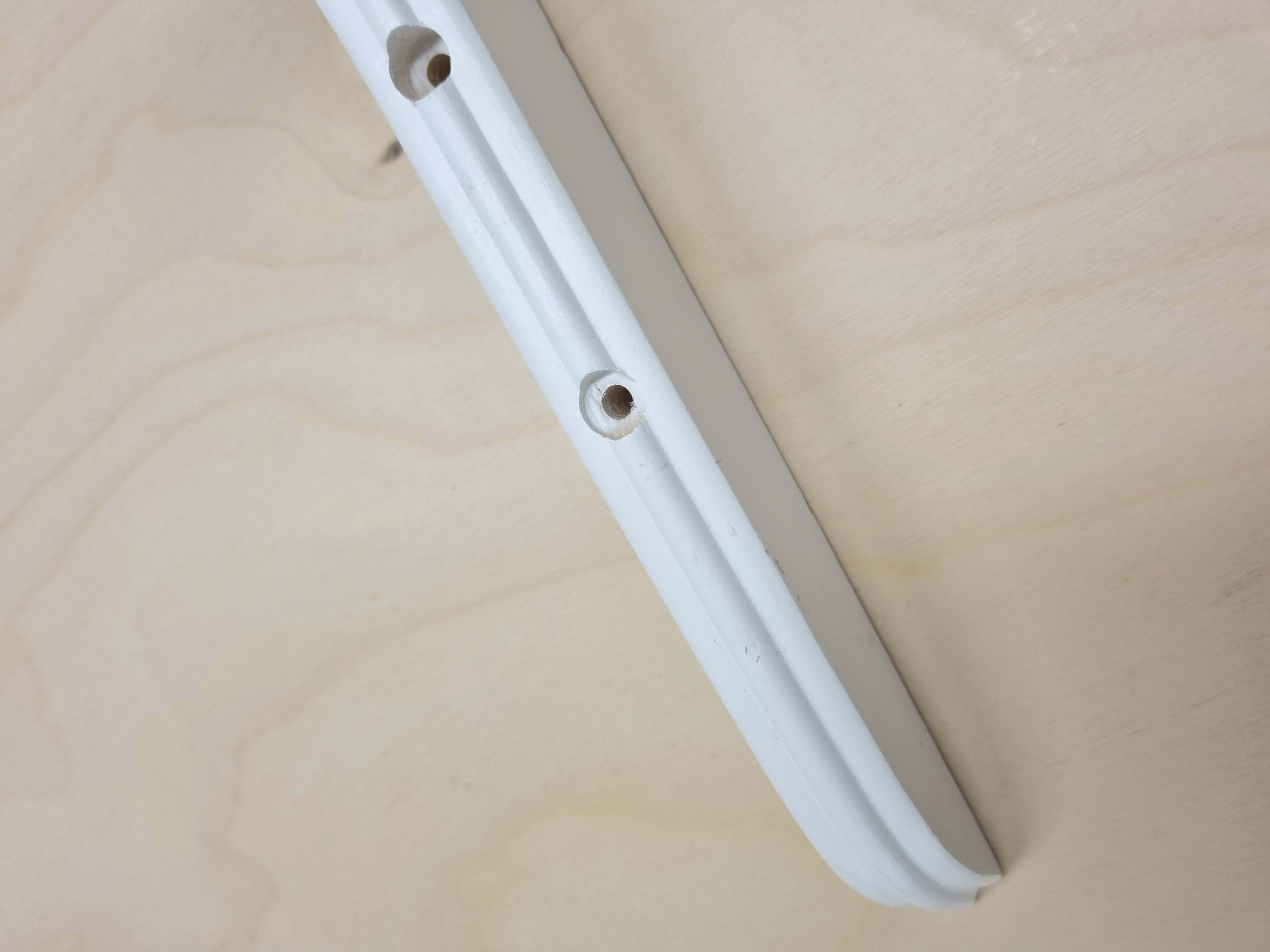 Hyllkonsol H3 vitmålad furu djup 250mm - 2