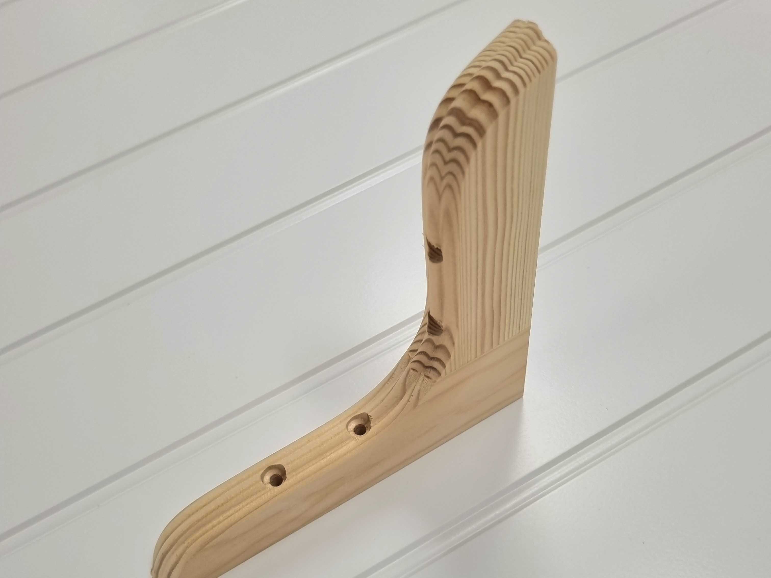 Hyllkonsol lantlig H29 obehandlad furu djup 180mm - 2