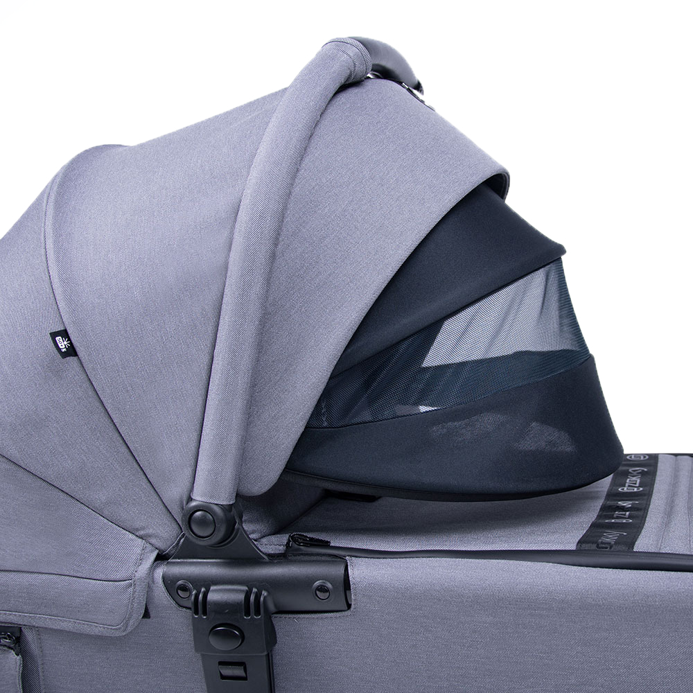 Stor barnvagnspaket Zokky Ozz inklusive Babyskydd Pixel Pro i-size och isofix bas IQ Orbit - 4