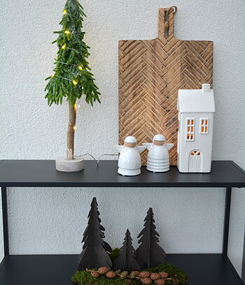 Ängel vit stengods 11 cm. Slät