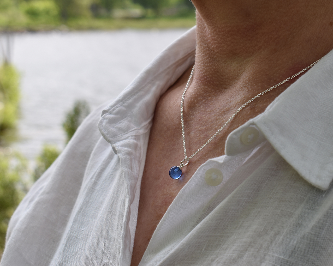 SVALÖ SKY - light blue necklace - 2