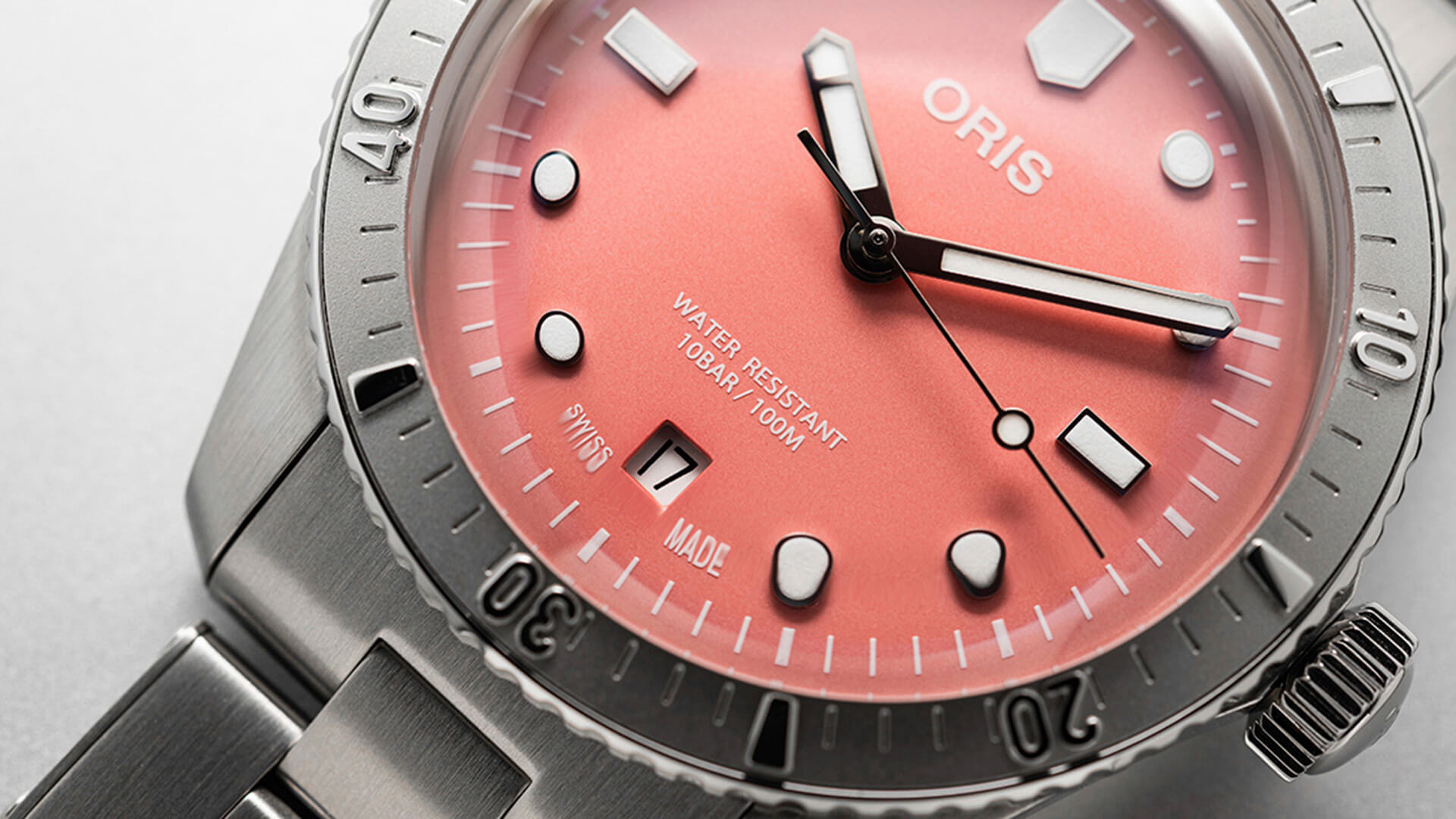 01 733 7771 4058-07 8 19 18 Oris Divers Sixty-Five 38 Cotton Candy rosa