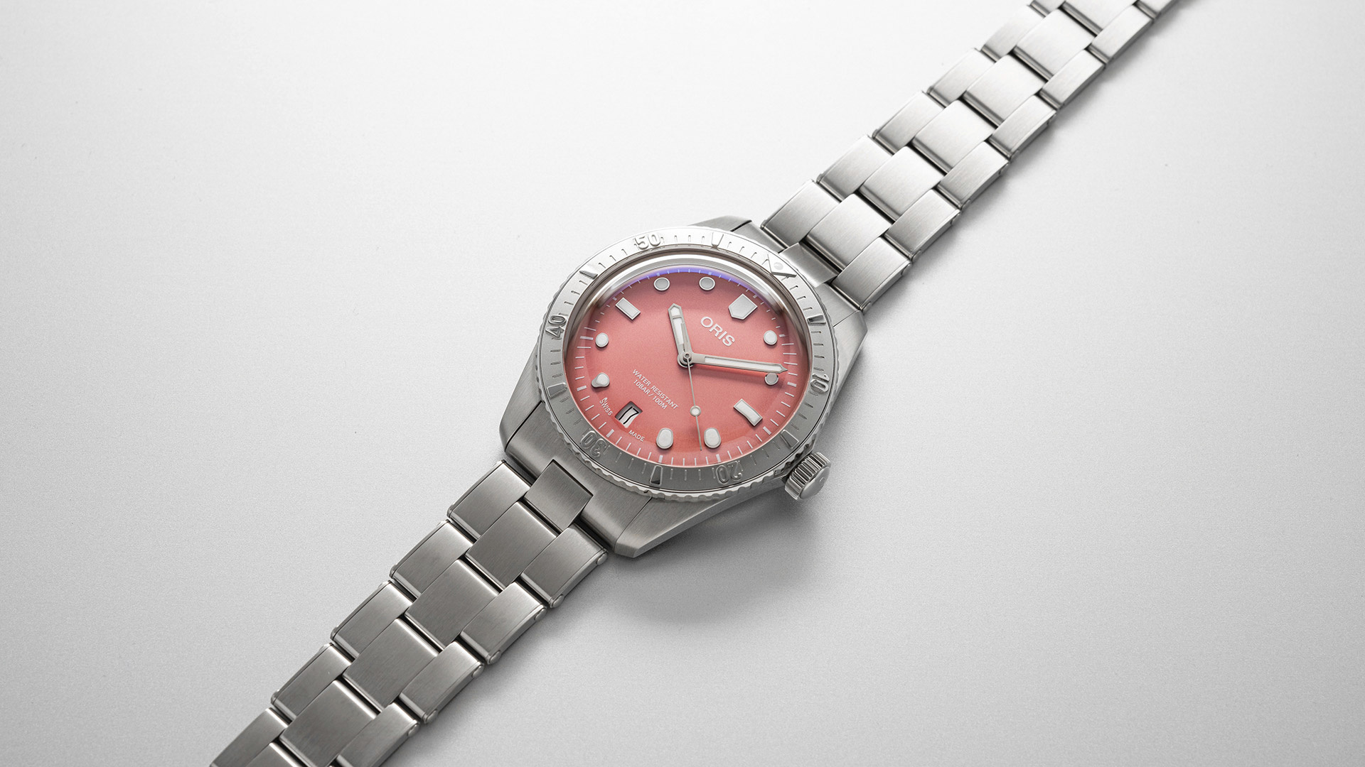 01 733 7771 4058-07 8 19 18 Oris Divers Sixty-Five 38 Cotton Candy rosa
