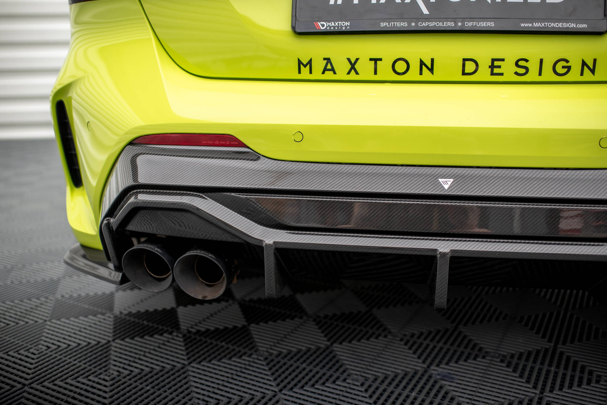 Kolfiber Bakre Diffuser V.1 BMW 1-serie F40 M-Paket/ M135I (Maxton) - 9