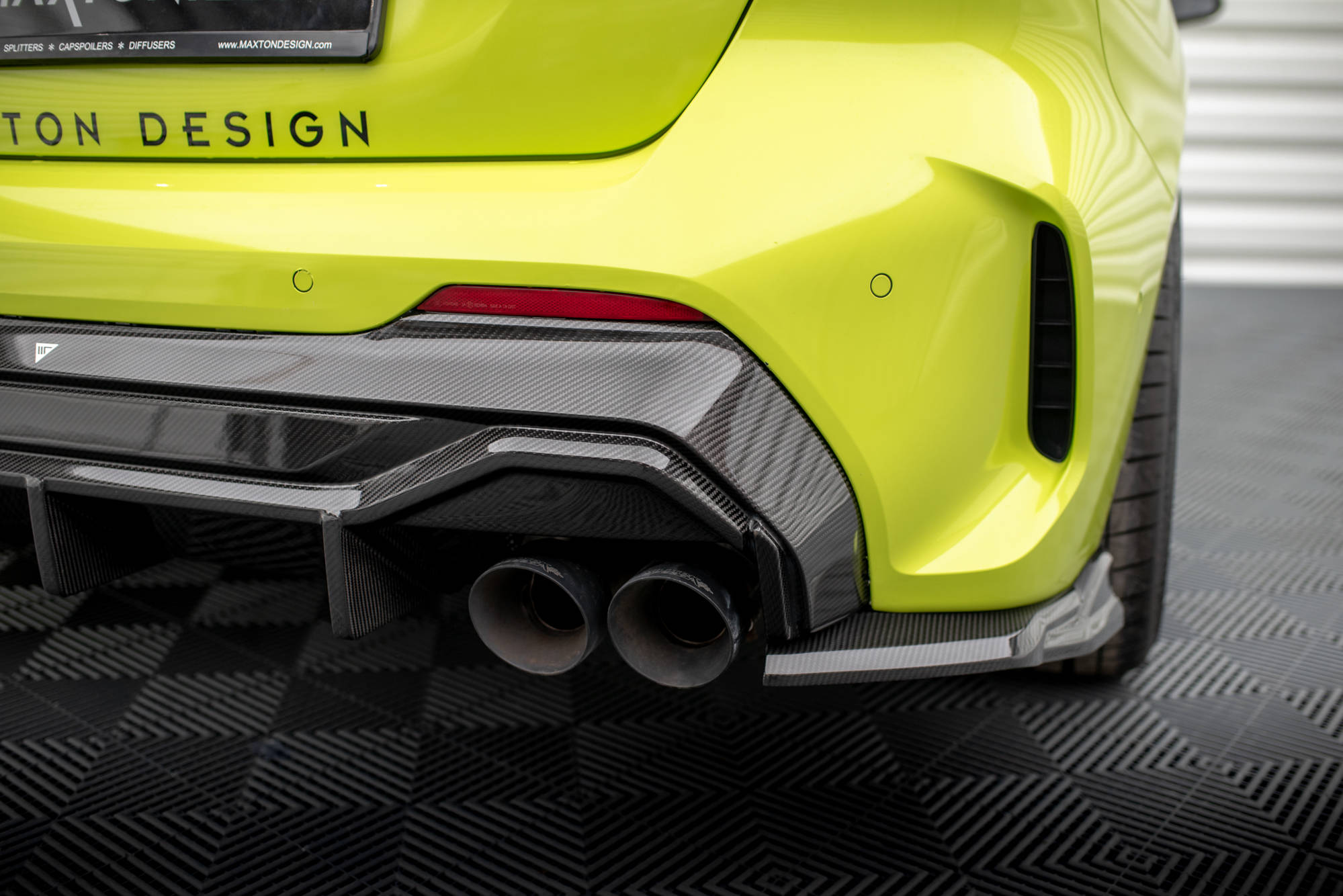 Kolfiber Bakre Diffuser V.1 BMW 1-serie F40 M-Paket/ M135I (Maxton) - 10