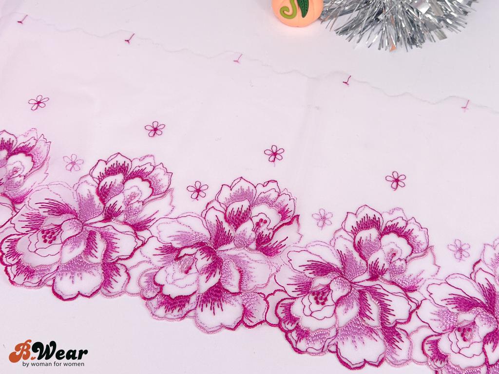 White with purple flowers Tulle lace - 18 cm - 3