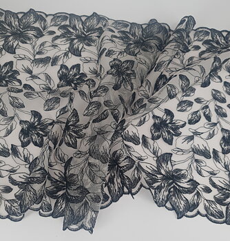 Beautiful Off-white & black black flowers rigid lace - 30 cm