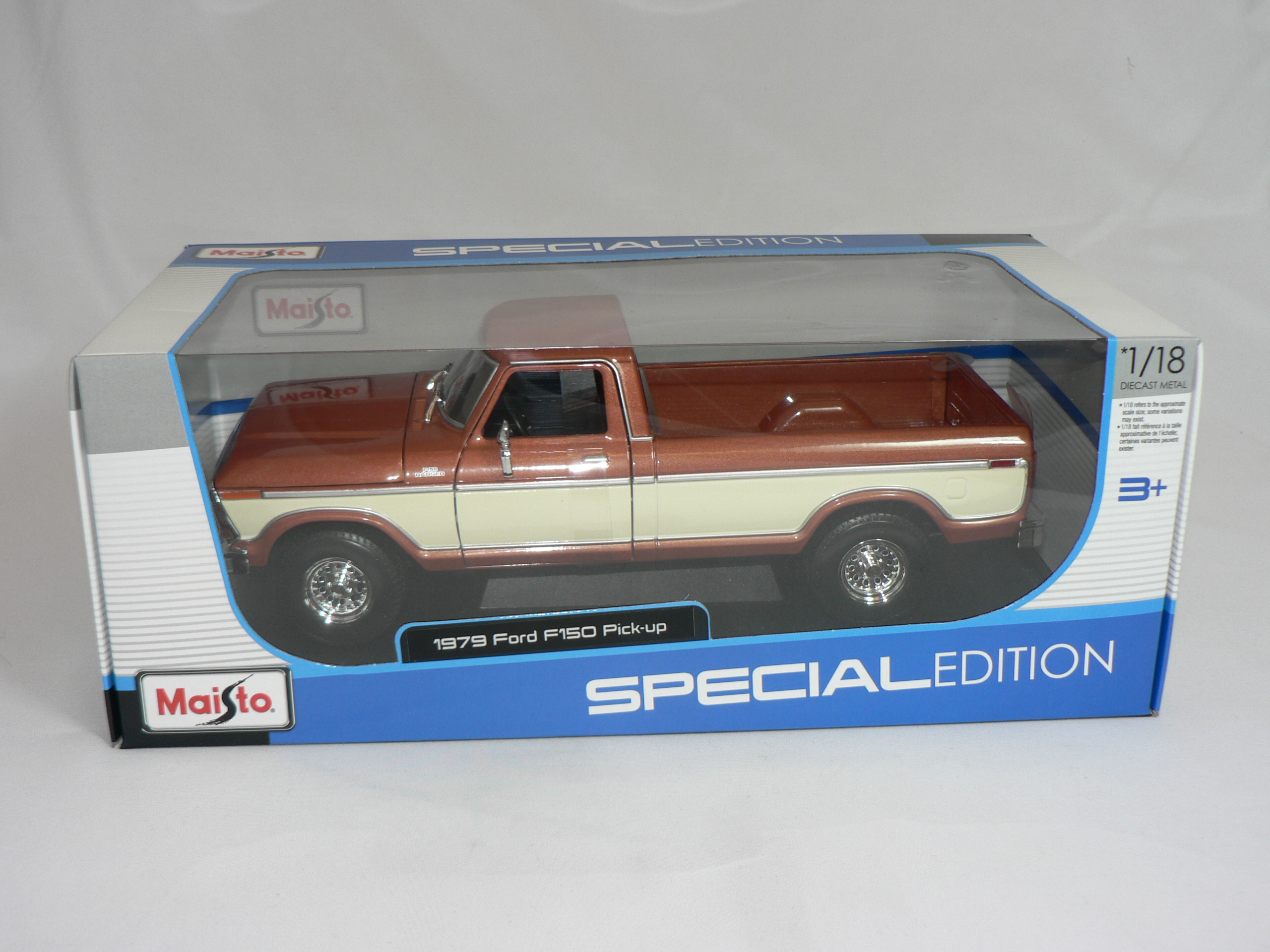 Ford F150 Pick Up  1979  1:18  Maisto