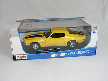 Chevrolet Camaro  1971  1:18  Maisto