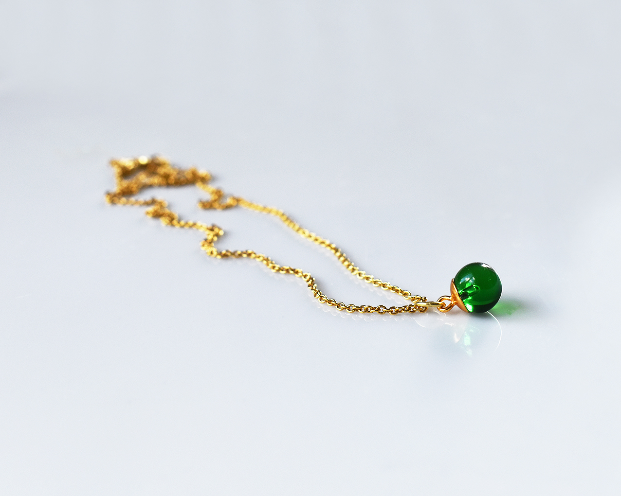 SVALÖ GRAN - halsband i grönt  guldpläterat - 3