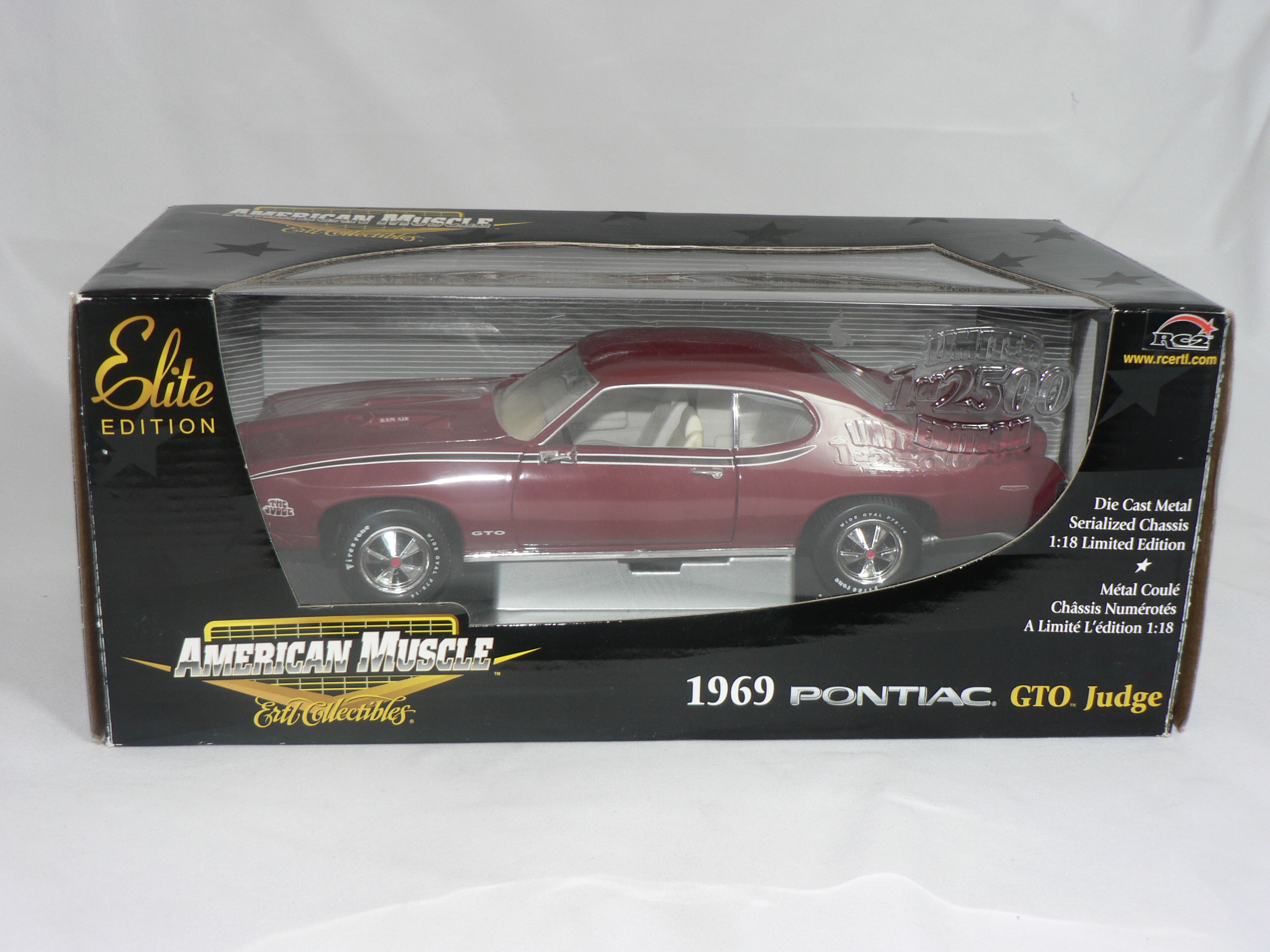 Pontiac  GTO  Judge   1969   1:18  Ertl/Auto World