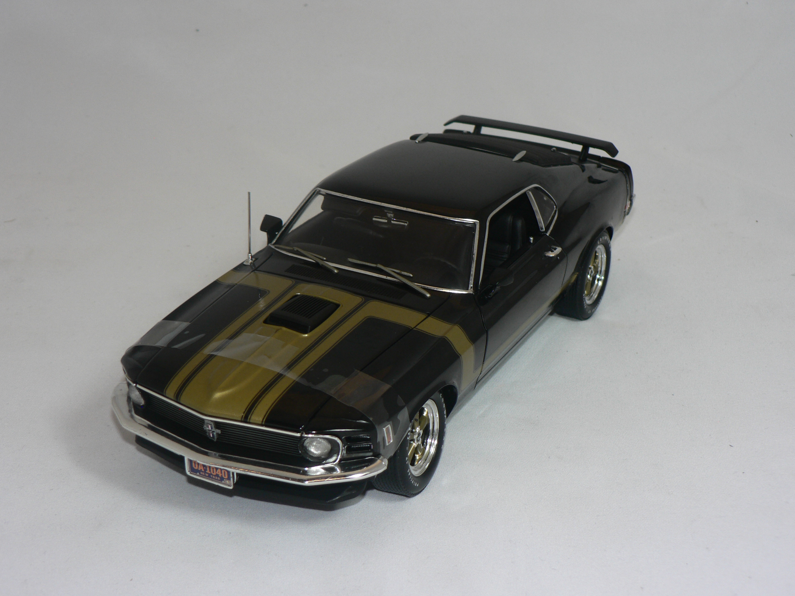 Ford Mustang  Boss 302   1970  1:18  Higway 61 - 2