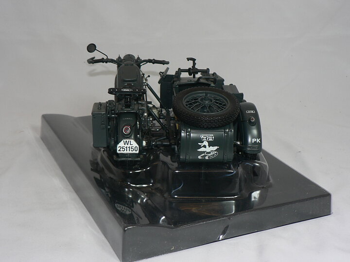 Zundapp KS 750 + sidovagn  1941  Skala  1:10