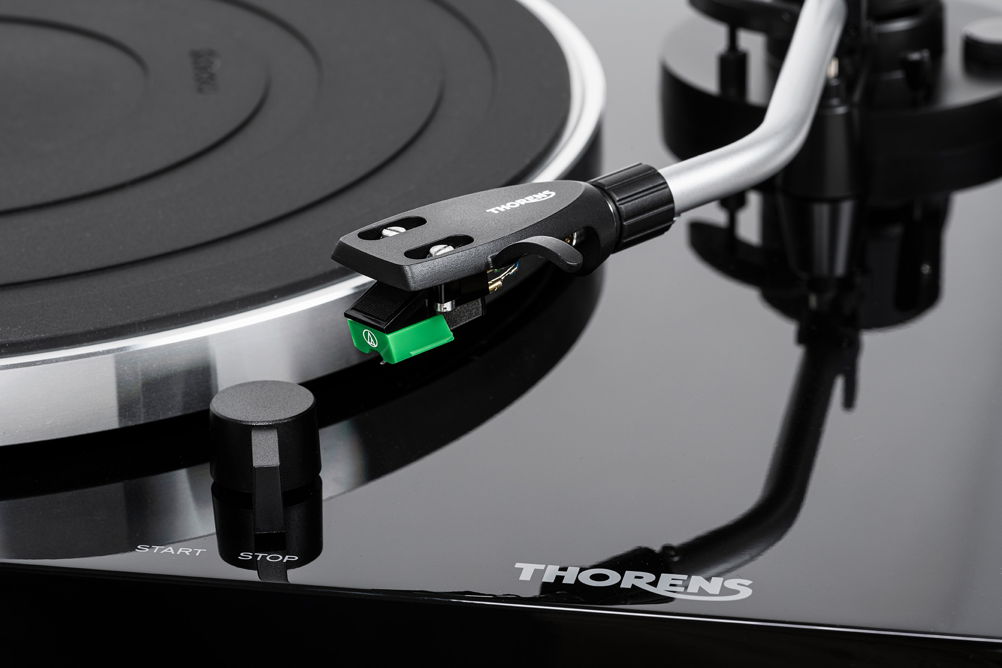 Thorens TD 204 Skivspelare - 21