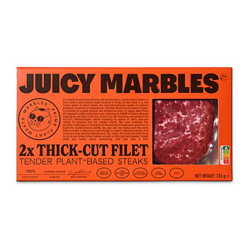 Thick cut filet från juicy marbles. Vegansk alternativ till kött , stek eller filé.