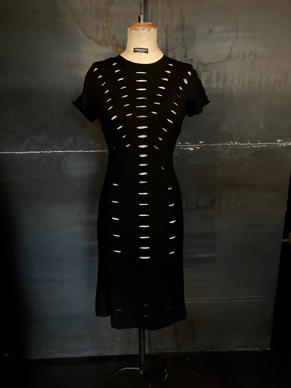 CUT DRESS NO-WASTE - 2