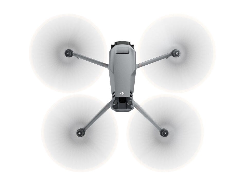 DJI Mavic 3 Pro Fly More Combo + Dji RC - 4