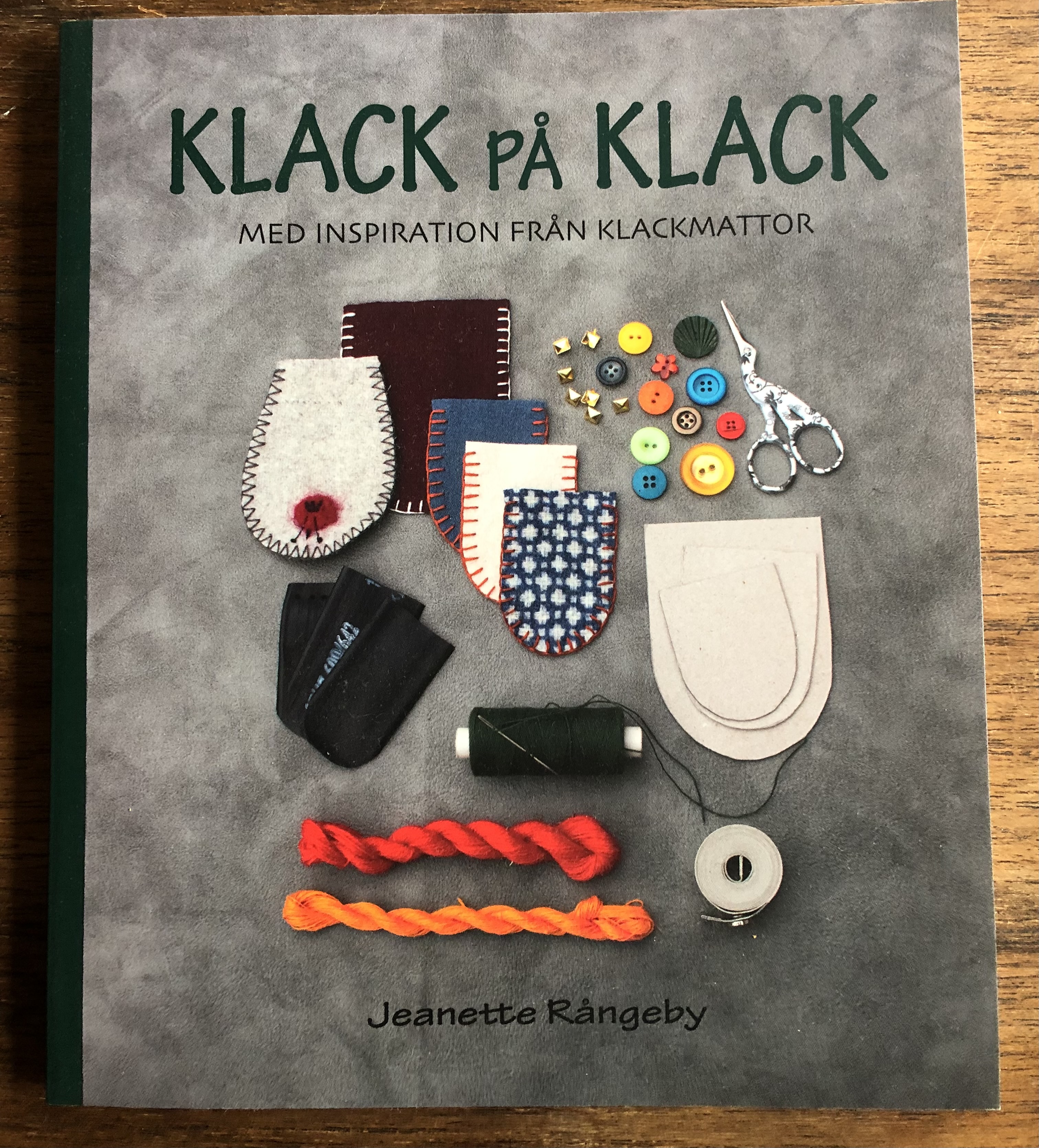 Boken Klack på klack