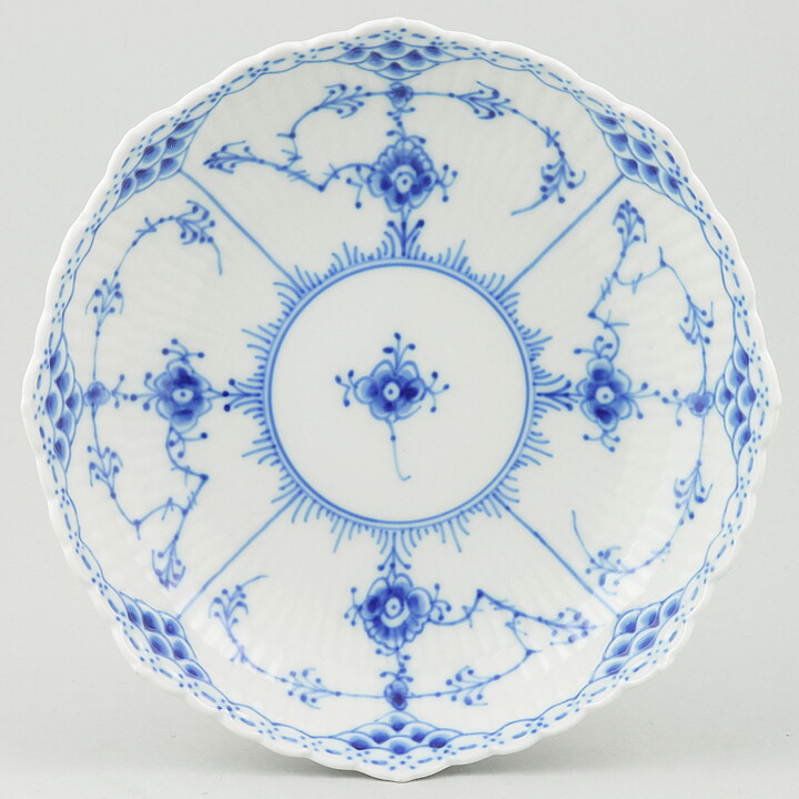 ロイヤルコペンハーゲン  Blue Flutedシリーズ  ハーフレースのボウル  脚付き  #511  18cm  20世紀