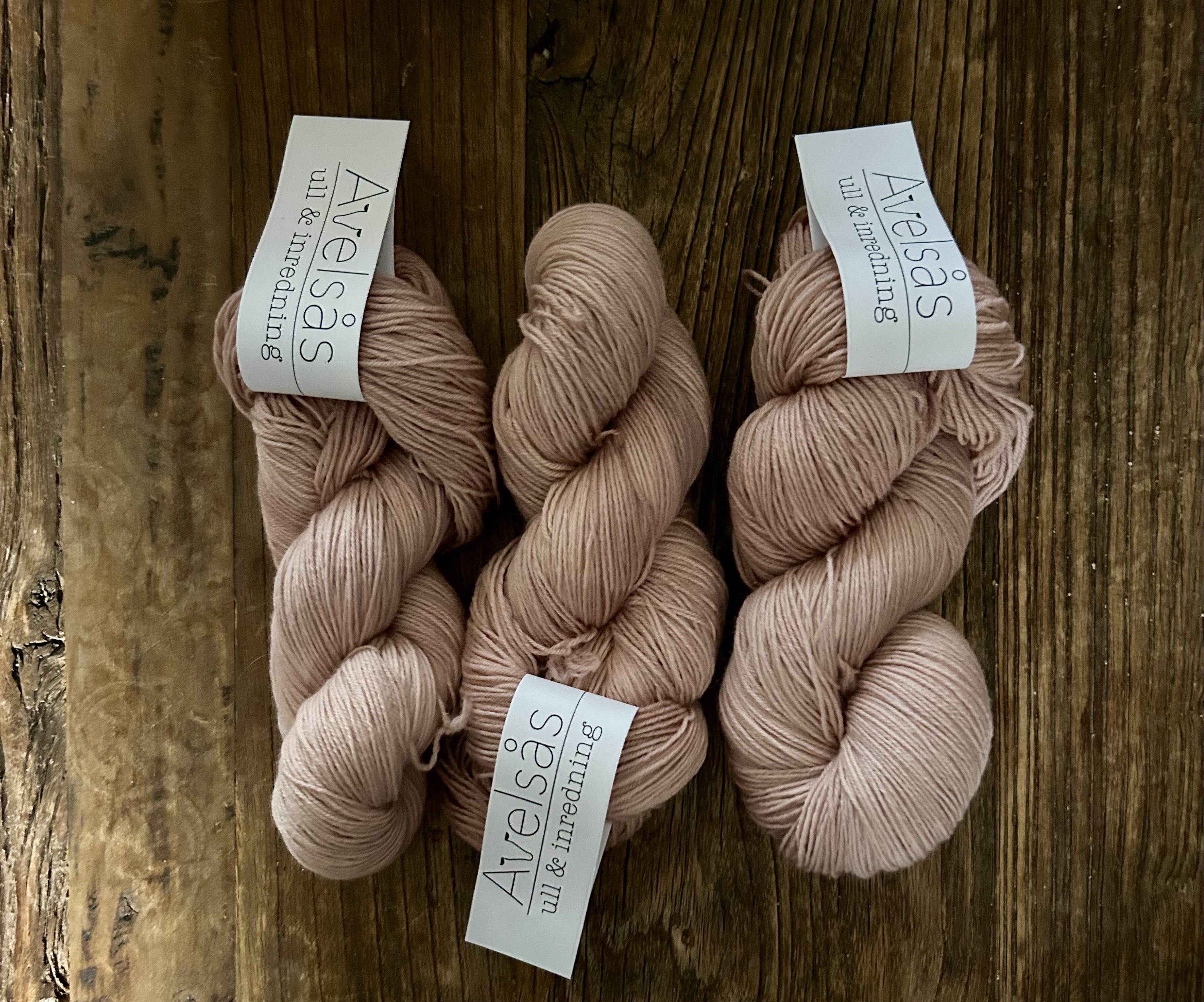 Merino yarn Dimrosa