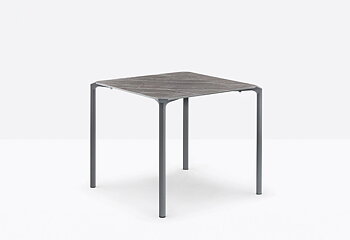 JUMP TJ4 - stackable tables 