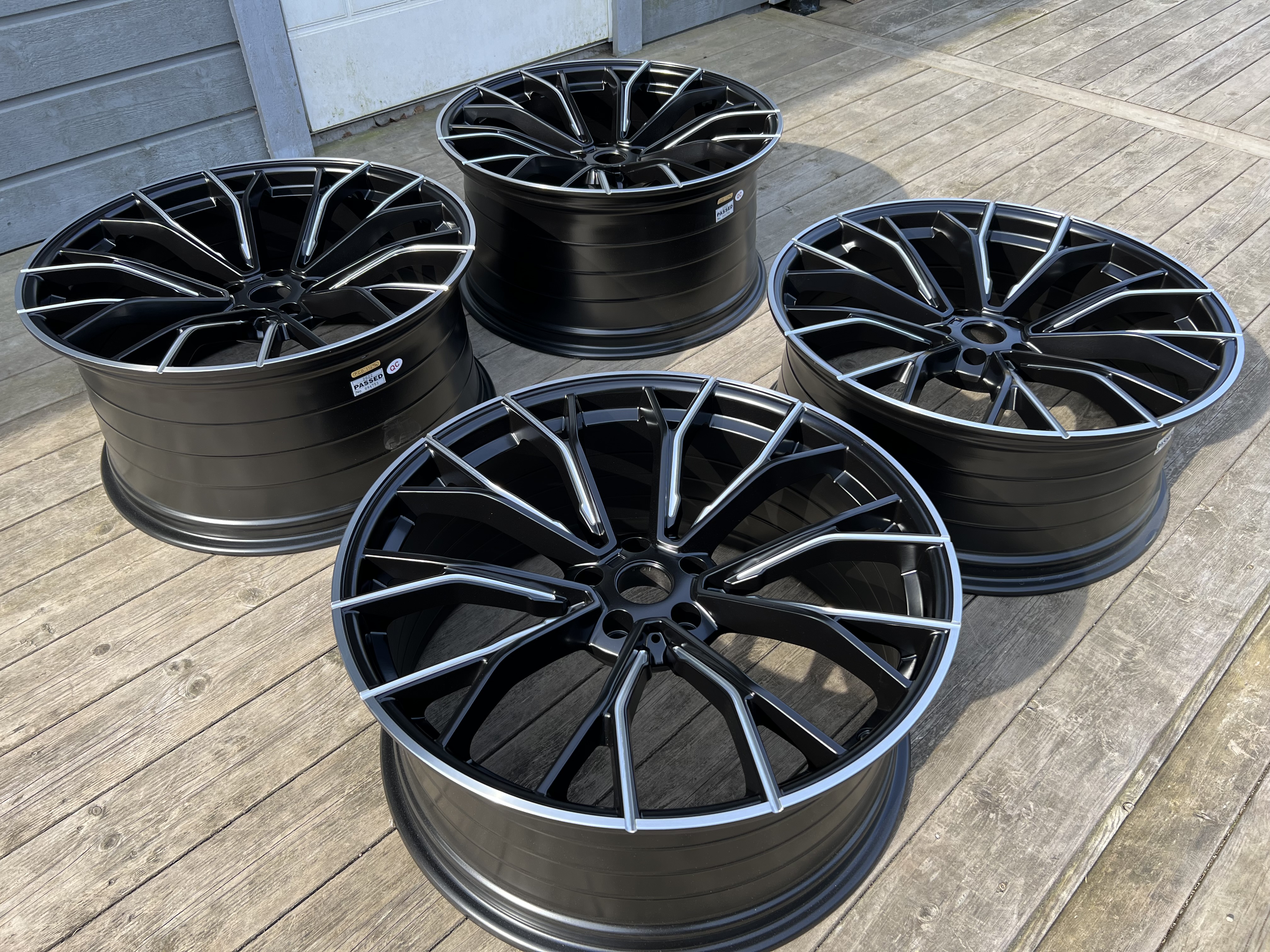20" AG M669 Black/pol 5x120 - 5