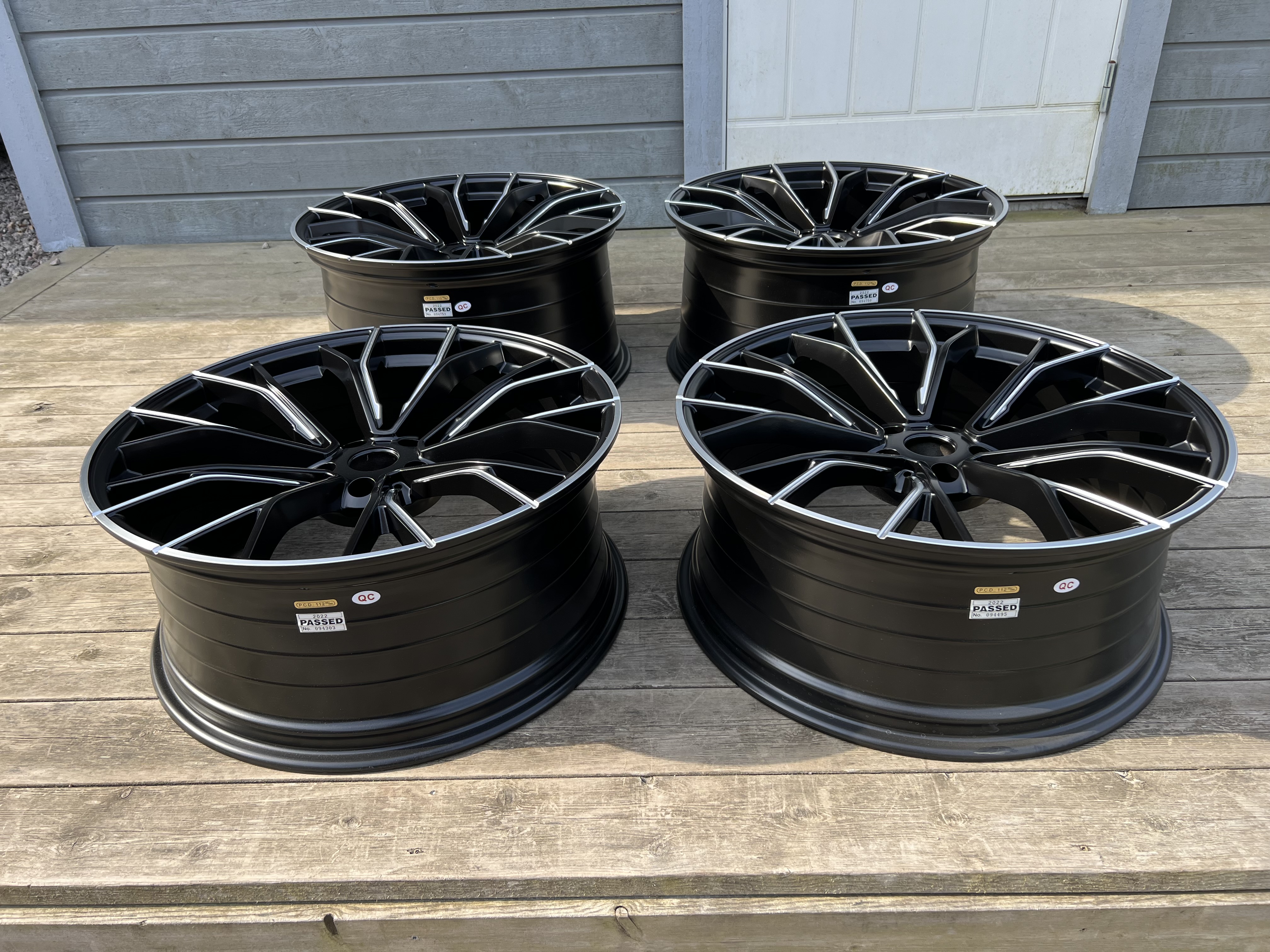 20" AG M669 Black/pol 5x120 - 3