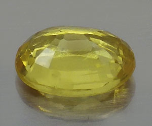 Vacker 4.5x3.5 mm oval slipad naturlig gul safir ädelsten - 2