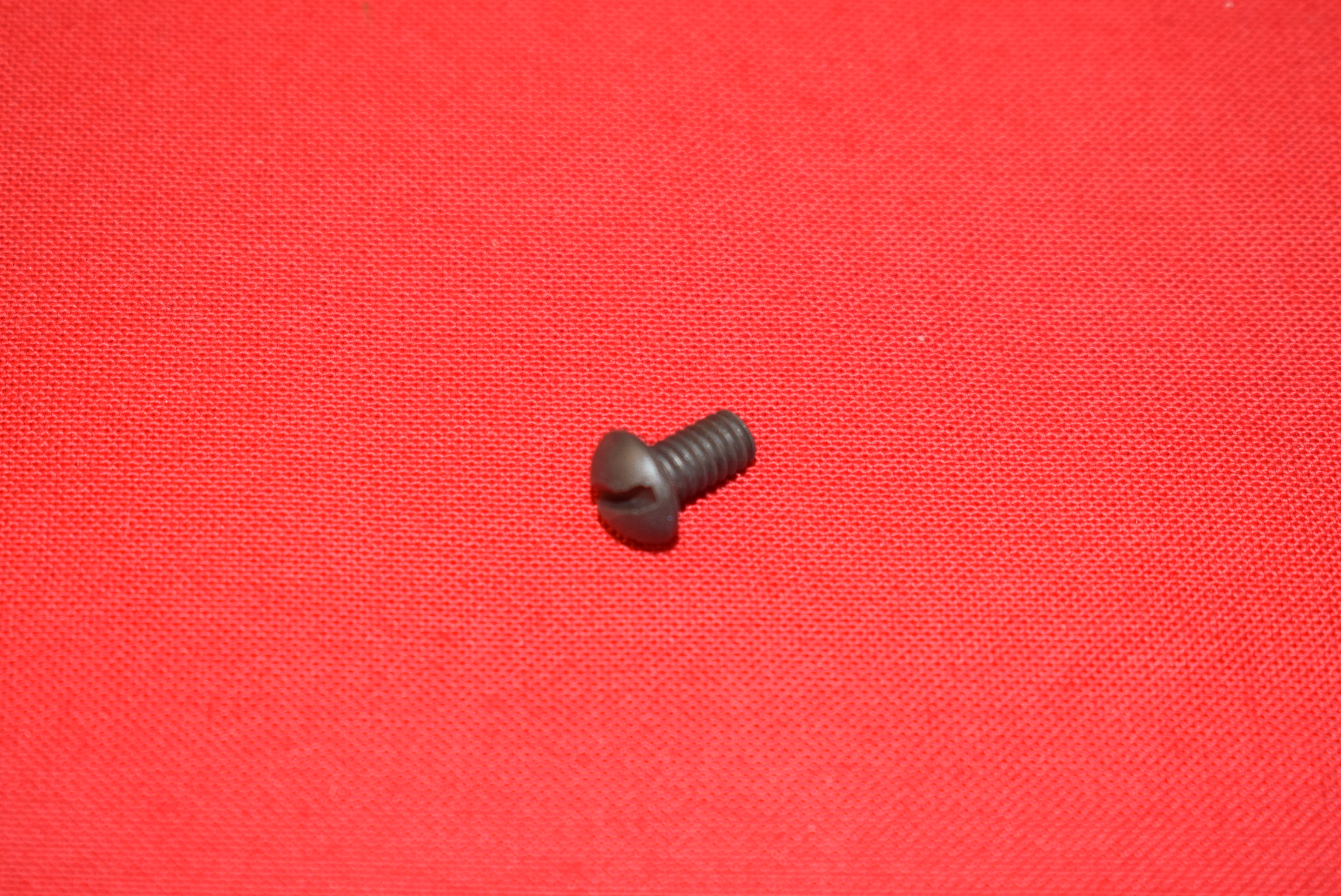 Screw 8-32 x 5/16" Round head
