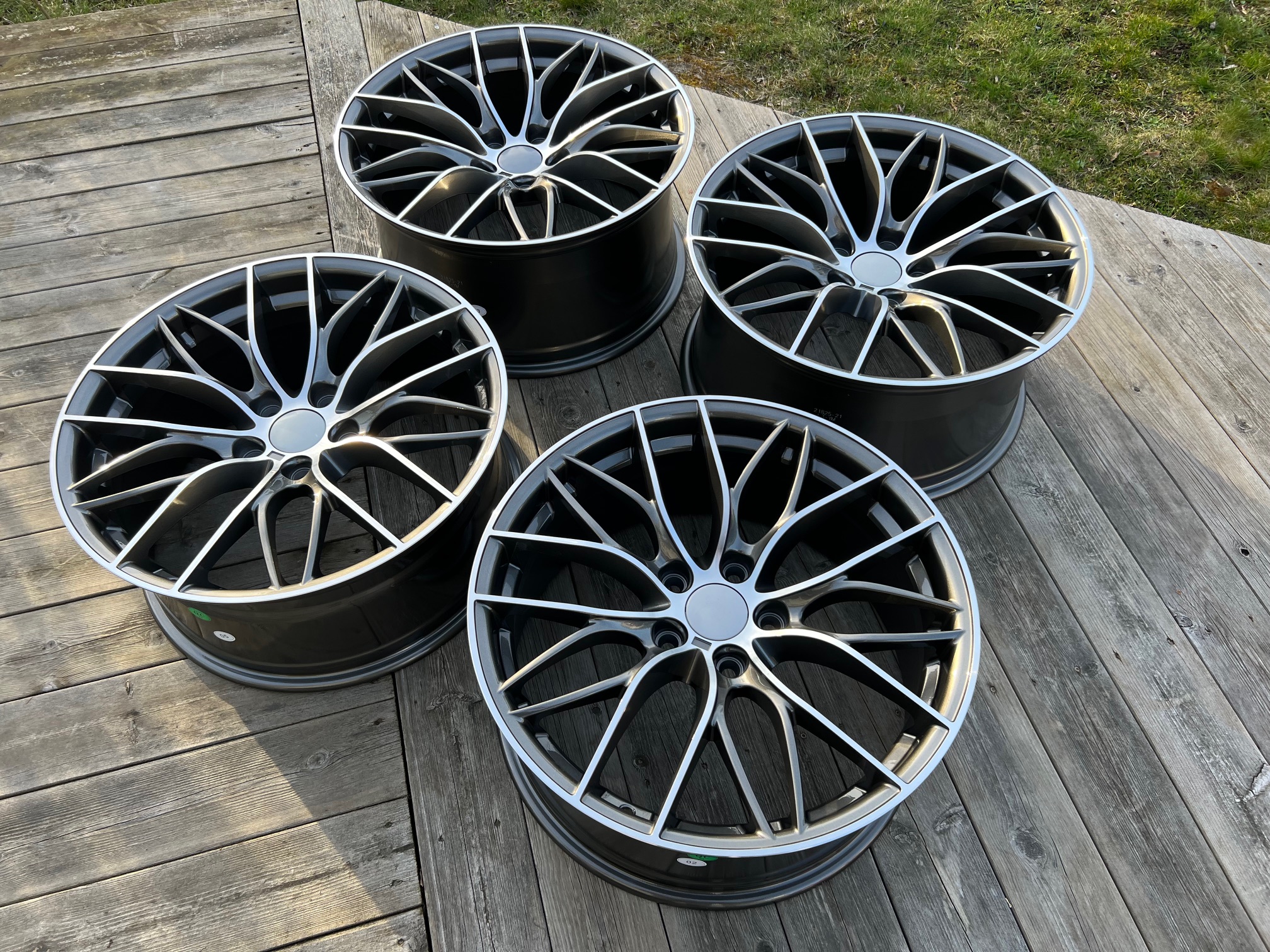 20" Performance 3 Gunmetal/machined 5x120 - 6