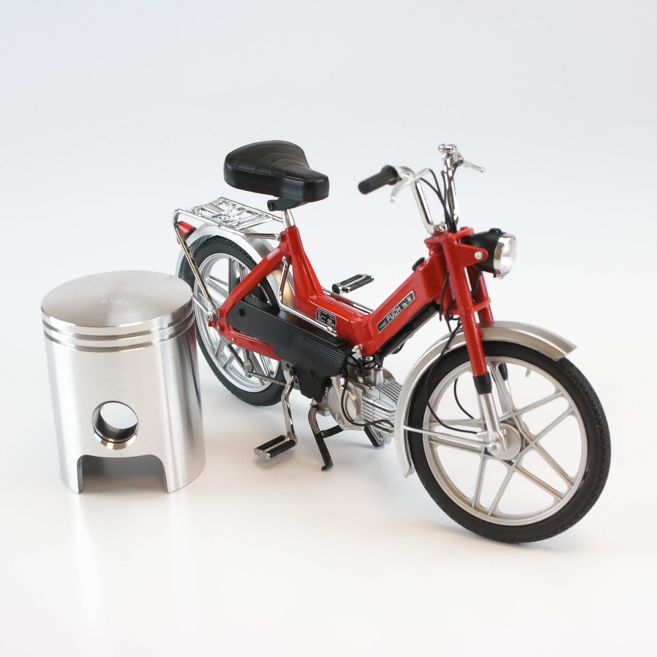 Model Puch Maxi rød skala 1:10 - 2