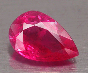 0,53 ct brillante hermosa espinela roja natural rara de Tanzania